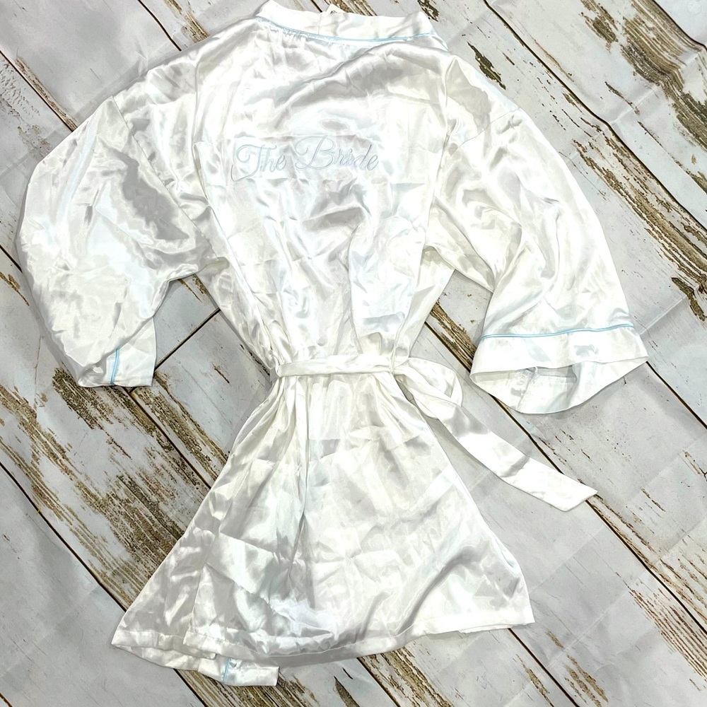 Bride Robe - Picture 5 of 5